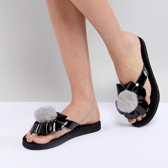 Nwt Ugg Womens Poppy Sandal Flip Flop 